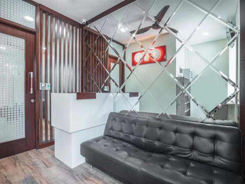 Super Oyo 1487 Residence Khoe Jakarta Exterior photo